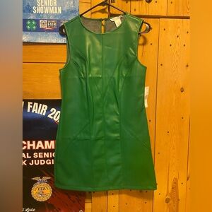 Green Sleeveless Midi Dress